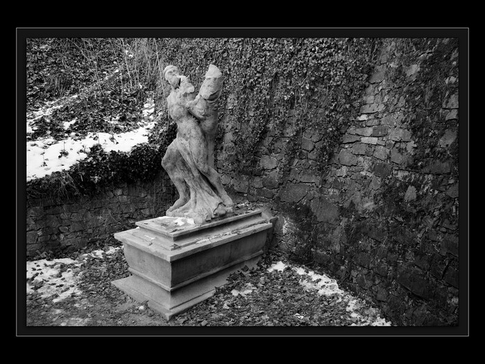 Chronos - strážce času
Keywords: Cibulka