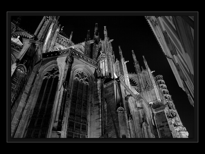 Řád
Keywords: katedrála;galaktická transformace 2012;vzestup;hvězdné vědomí