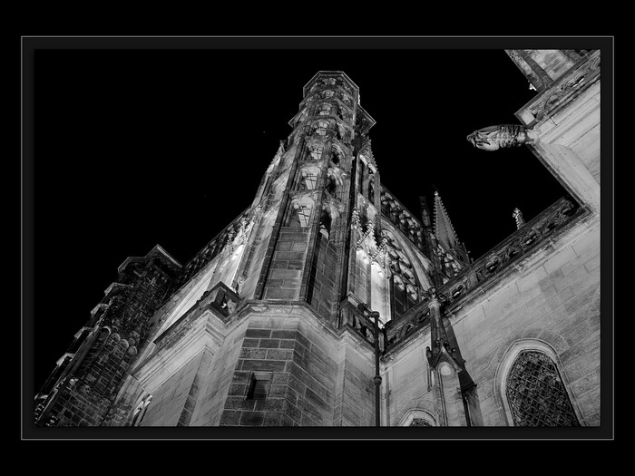 Počátek Velkého díla
Keywords: katedrála;galaktická transformace 2012;vzestup;hvězdné vědomí